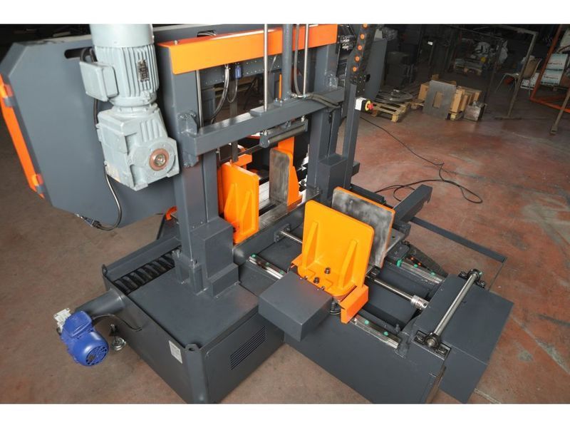 DISPA MAKINA D-SP 550 Automatic Two-Column Bandsaw Machine