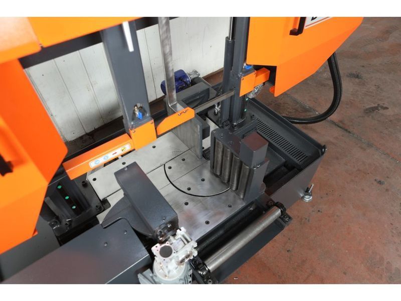 DISPA MAKINA D-O 450 Automatyczna dwukolumnowa piła taśmowa
